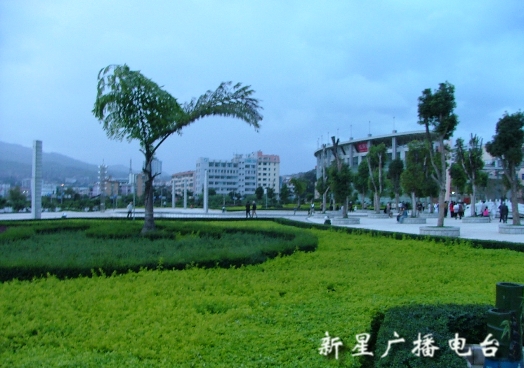 五周年公演演出场地——个旧金湖文化广场（图）